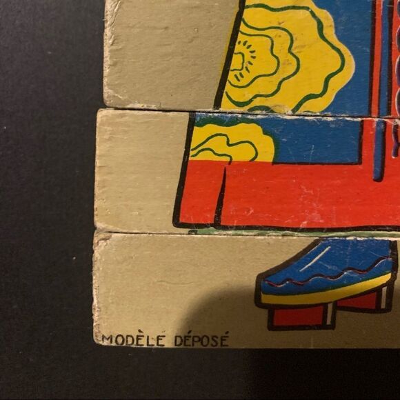 RARE Vintage French Wood 9 Piece 4 Nationalities Picture Puzzle - Picture 7 of 7